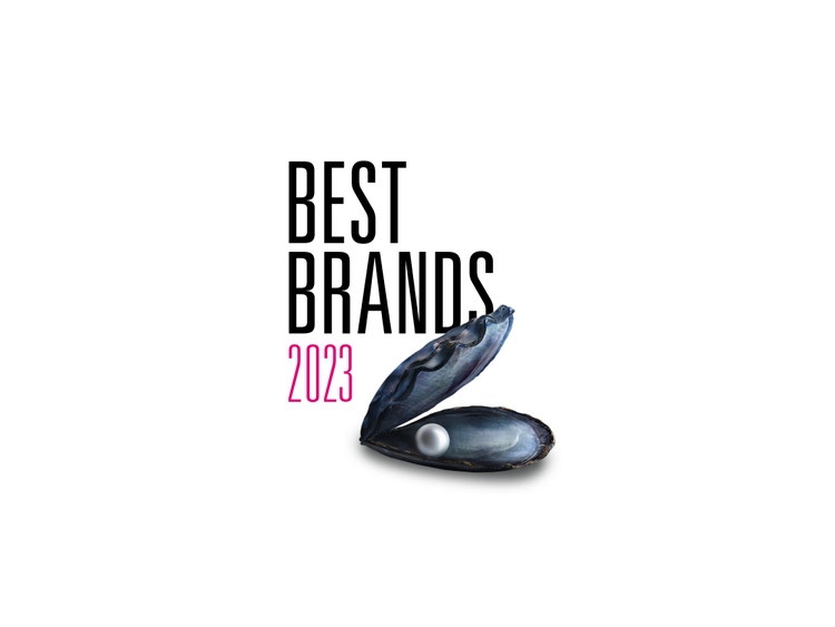 Logo Best Brands 2023 affiancato dall&#39;immagine di una conchiglia aperta che racchiude una perla bianca.